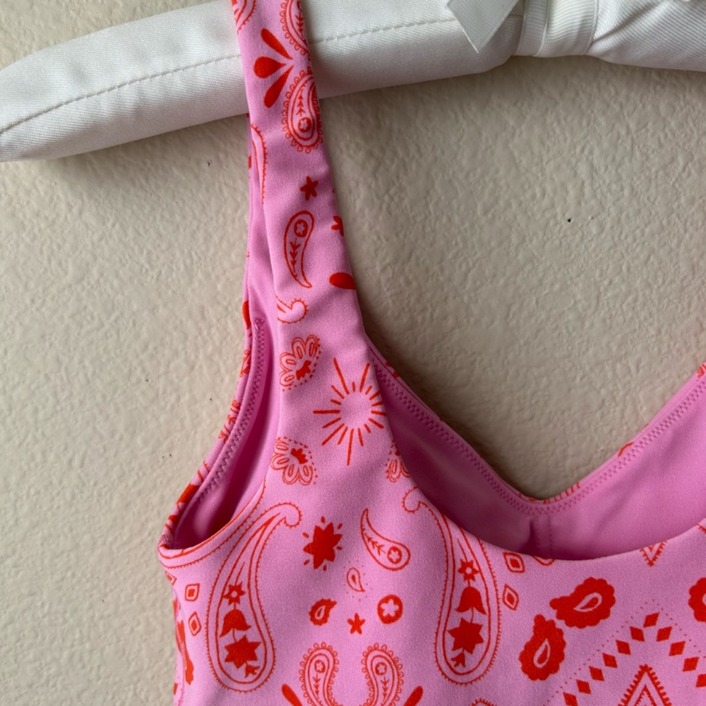 Aerie Offline Real Me Sports Bra Low Key LongLine Recharge Pink Paisley Size XS - Picture 8 of 15